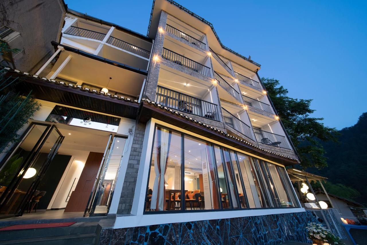 Phoenix Best River View B&B 鳳凰県 エクステリア 写真