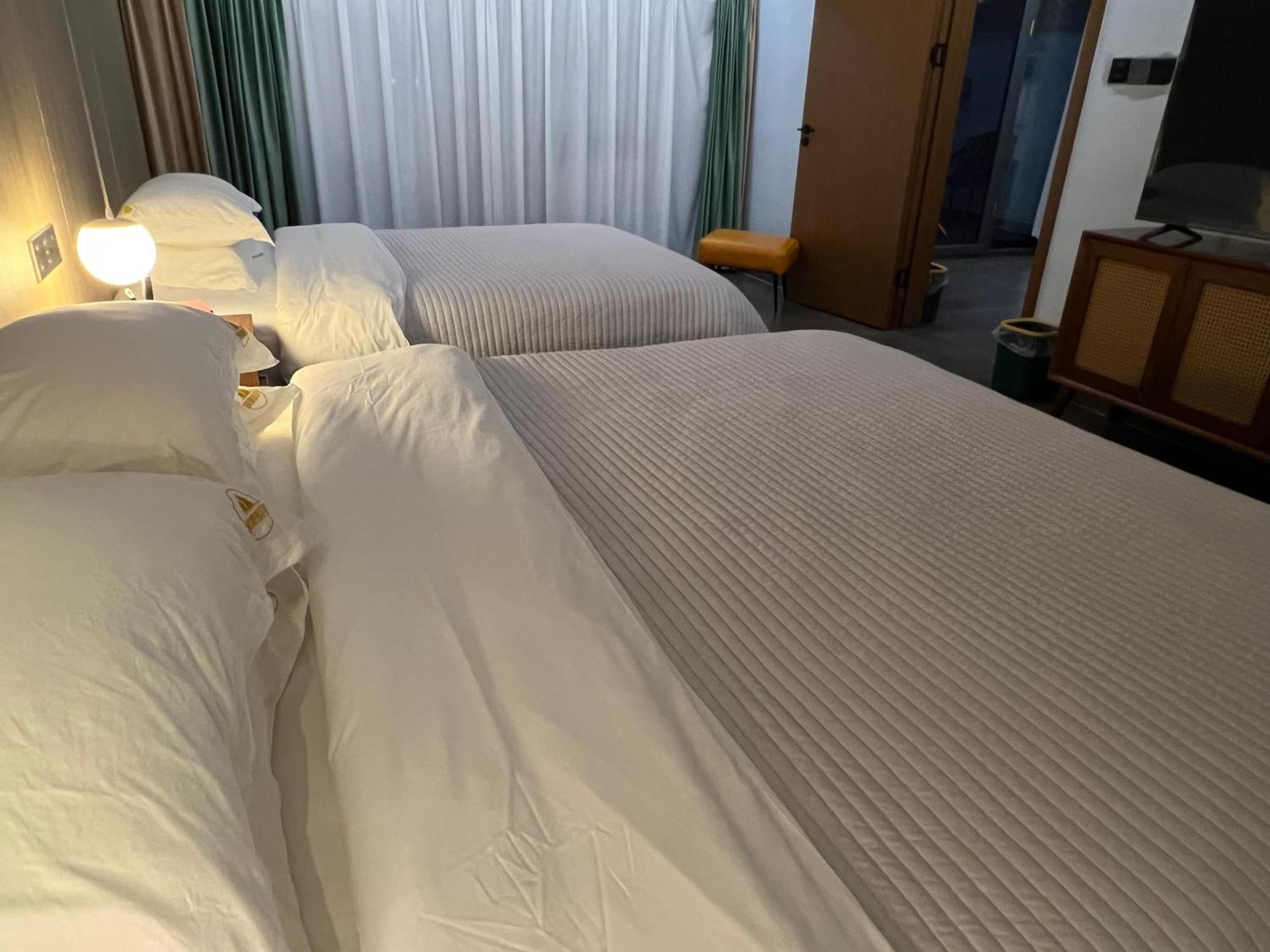 Phoenix Best River View B&B 鳳凰県 エクステリア 写真