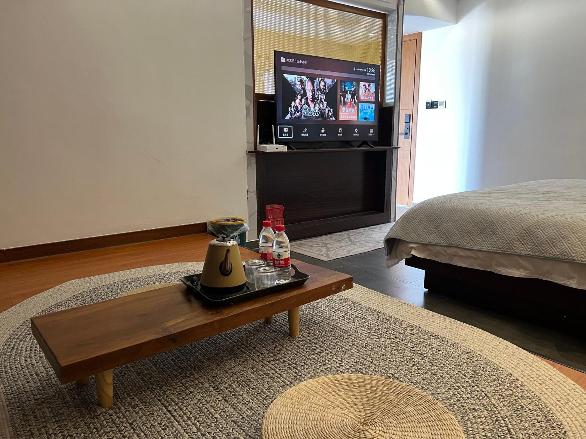 Phoenix Best River View B&B 鳳凰県 エクステリア 写真