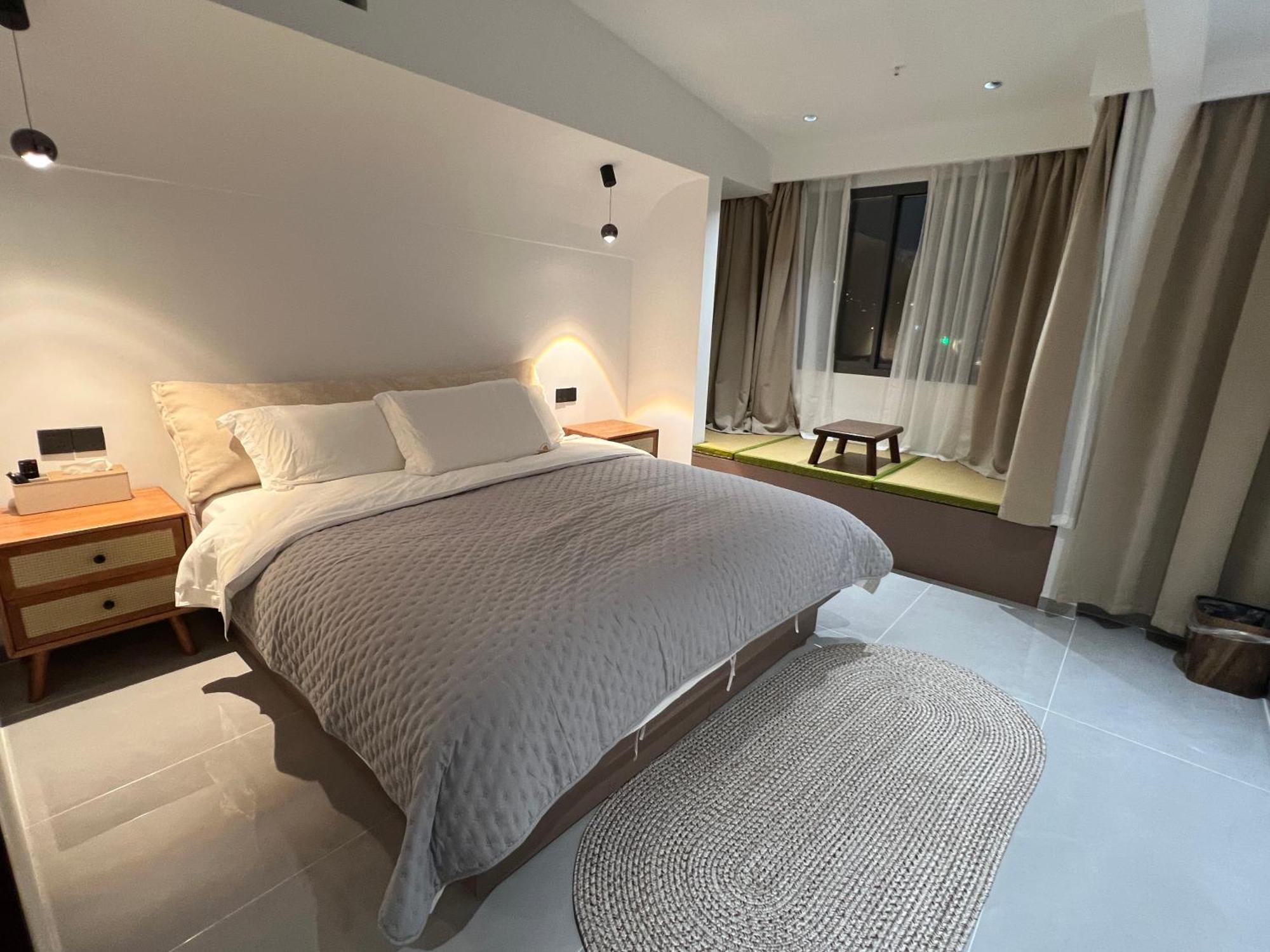 Phoenix Best River View B&B 鳳凰県 エクステリア 写真