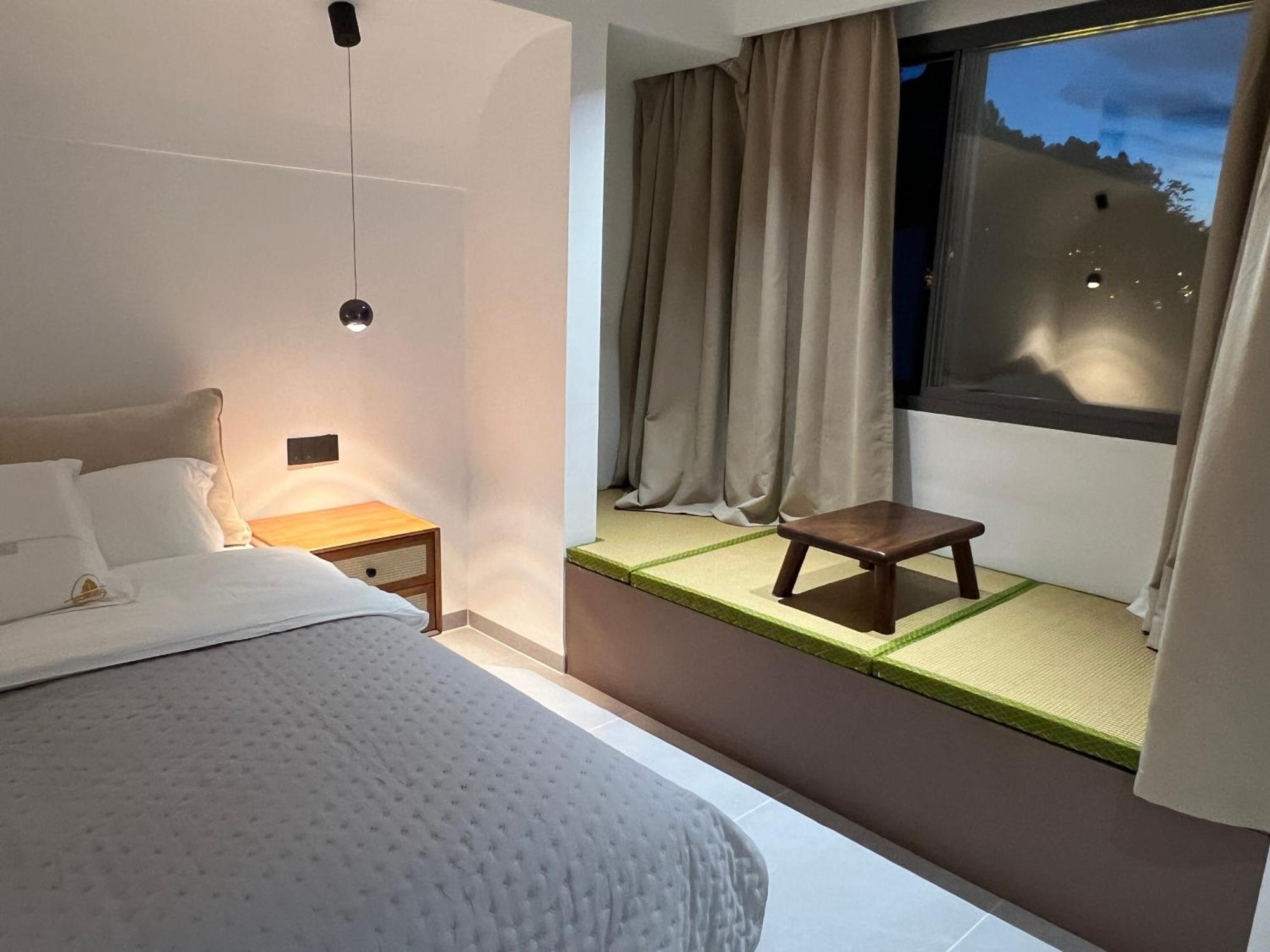 Phoenix Best River View B&B 鳳凰県 エクステリア 写真
